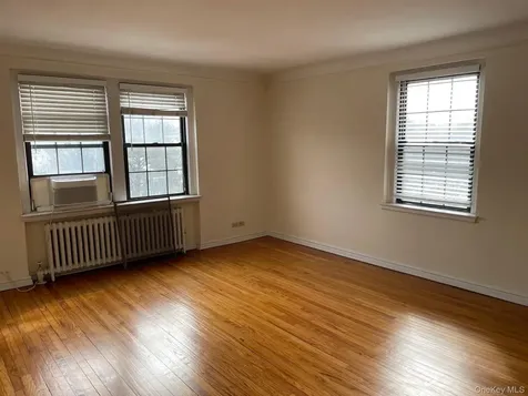 192 Garth Road Scarsdale NY 10583