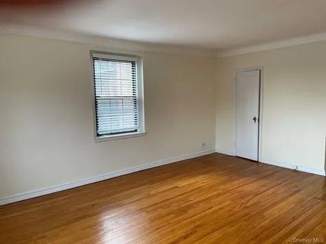 192 Garth Road Scarsdale NY 10583