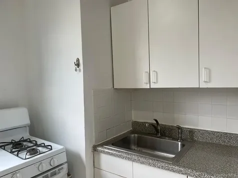 192 Garth Road Scarsdale NY 10583
