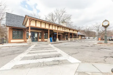 192 Garth Road Scarsdale NY 10583