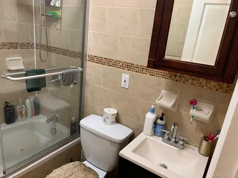 217-05 104th Avenue Queens Village NY 11429