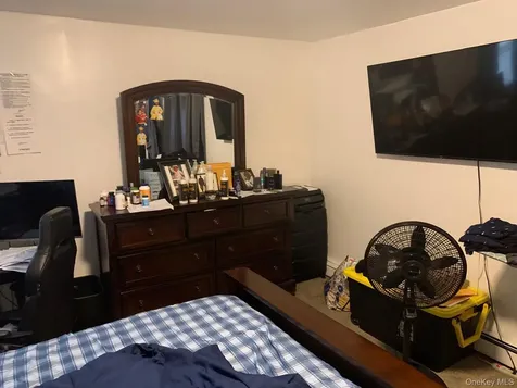217-05 104th Avenue Queens Village NY 11429