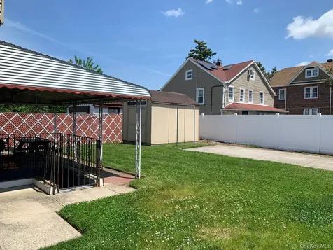 217-05 104th Avenue Queens Village NY 11429