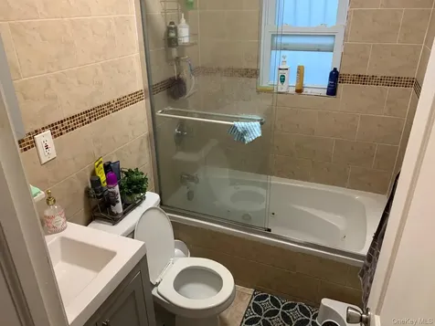 217-05 104th Avenue Queens Village NY 11429