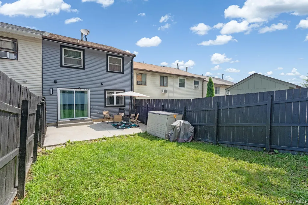 325 Rakov Road Maybrook NY 12543