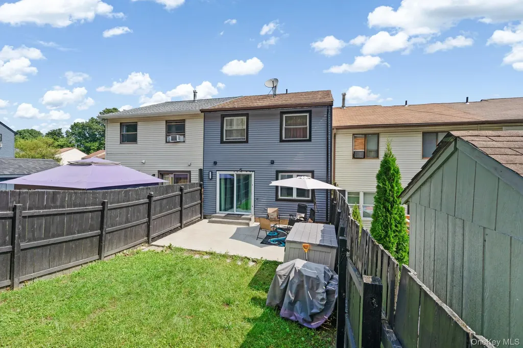 325 Rakov Road Maybrook NY 12543