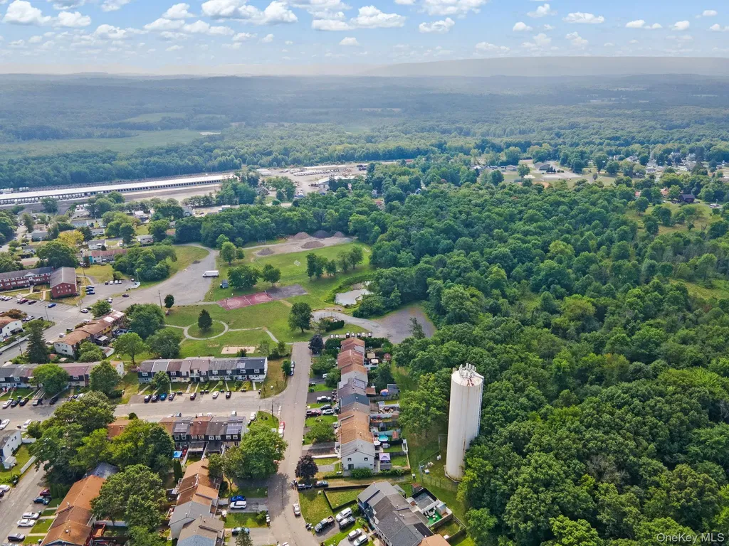 325 Rakov Road Maybrook NY 12543