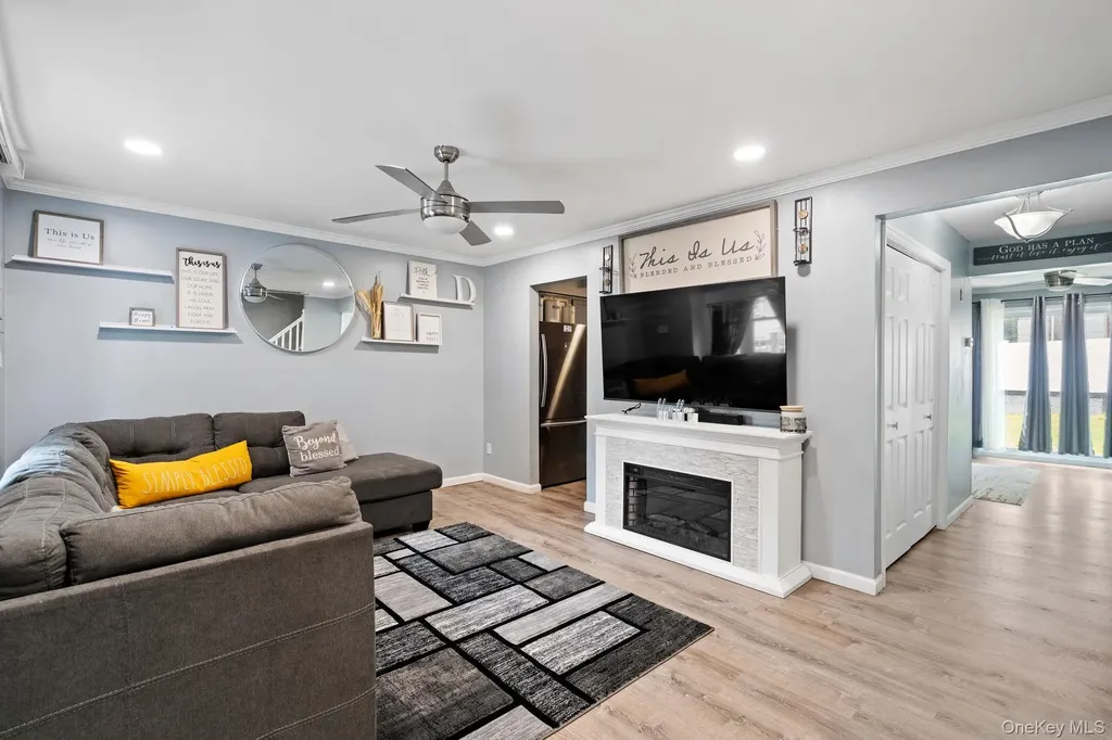 325 Rakov Road Maybrook NY 12543