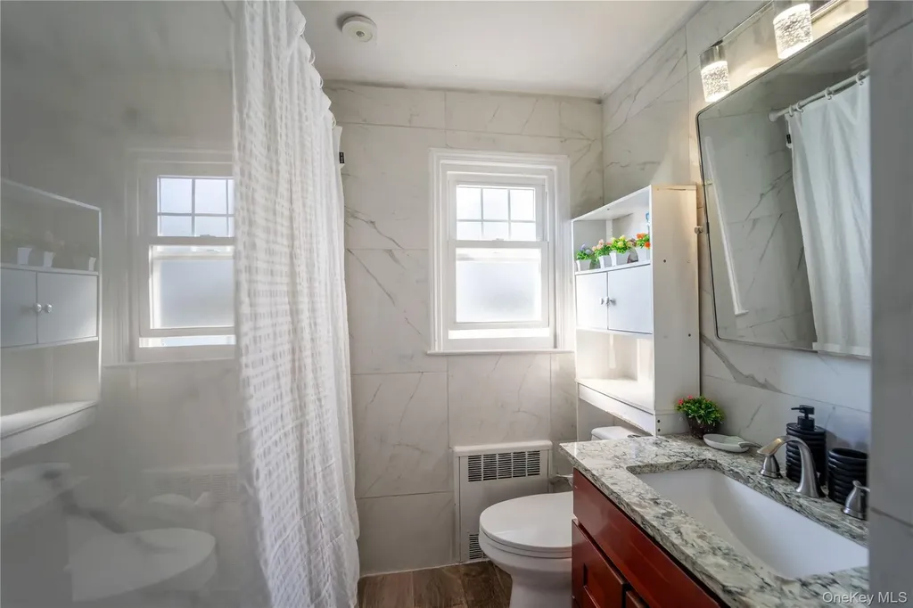 731 Planders Avenue Uniondale NY 11553