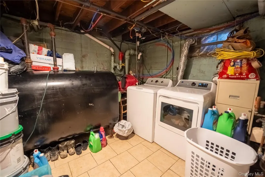731 Planders Avenue Uniondale NY 11553
