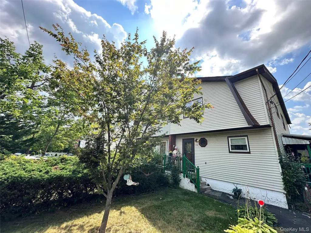 76 Division Avenue Spring Valley NY 10977