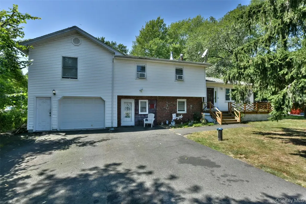 121 Hammond Road Thiells NY 10984