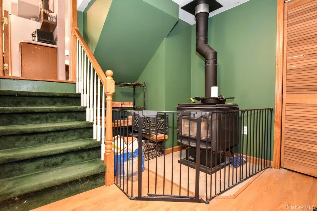 121 Hammond Road Thiells NY 10984