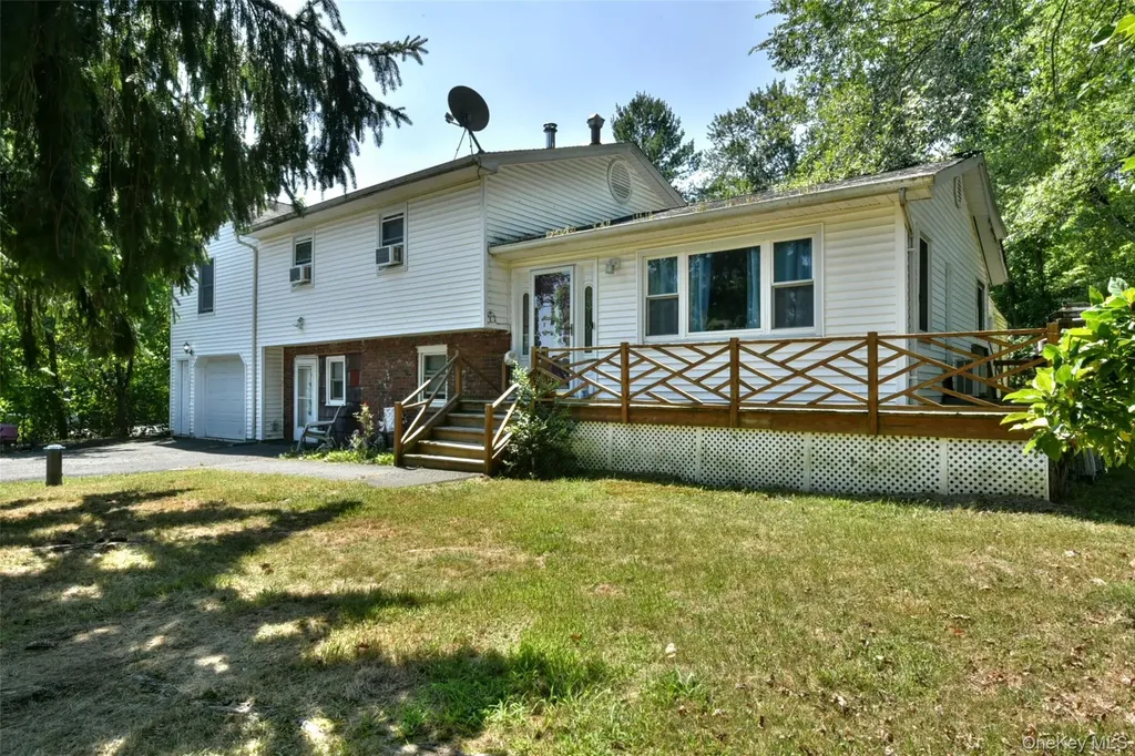 121 Hammond Road Thiells NY 10984