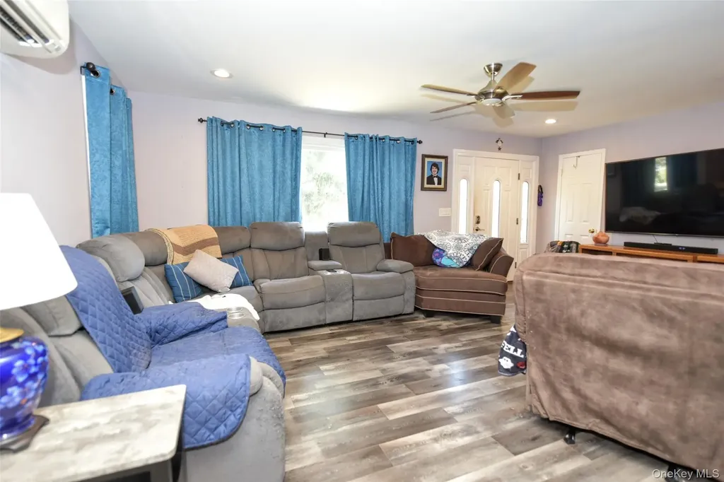 121 Hammond Road Thiells NY 10984