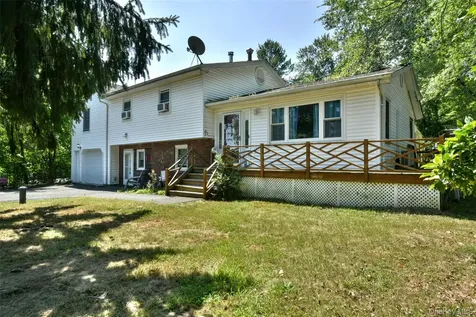 121 Hammond Road Thiells NY 10984