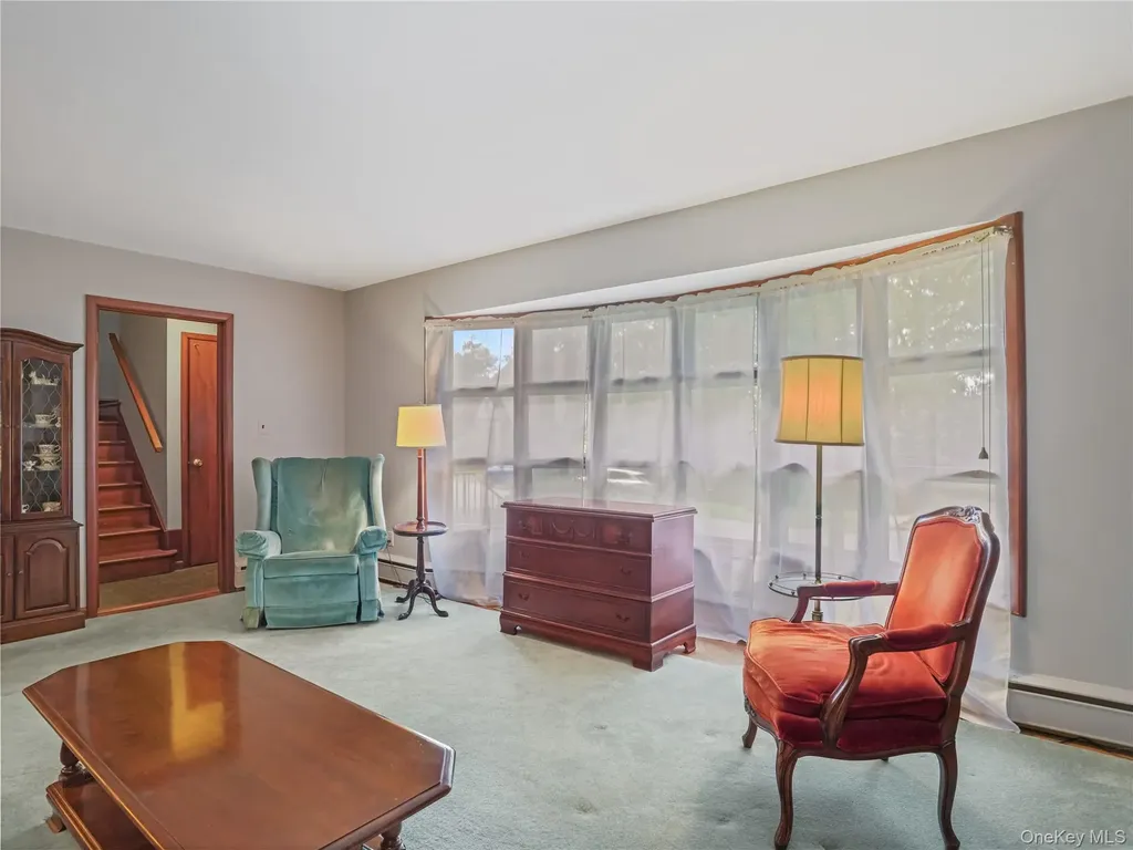 406 Warren Avenue Hawthorne NY 10532