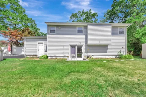 36 Happy Acres Drive Shirley NY 11967