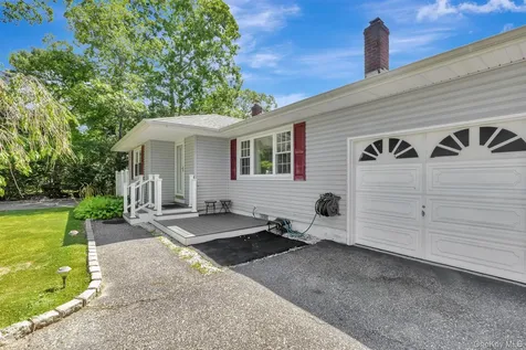 36 Happy Acres Drive Shirley NY 11967