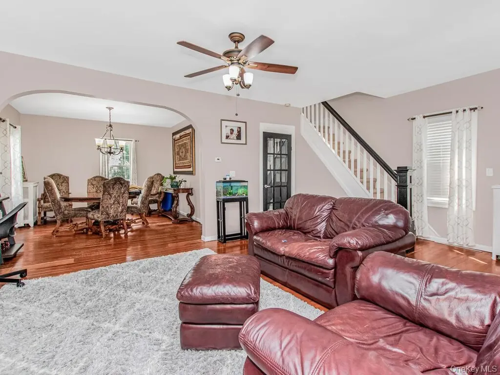 3992 Rombouts Avenue Bronx NY 10466