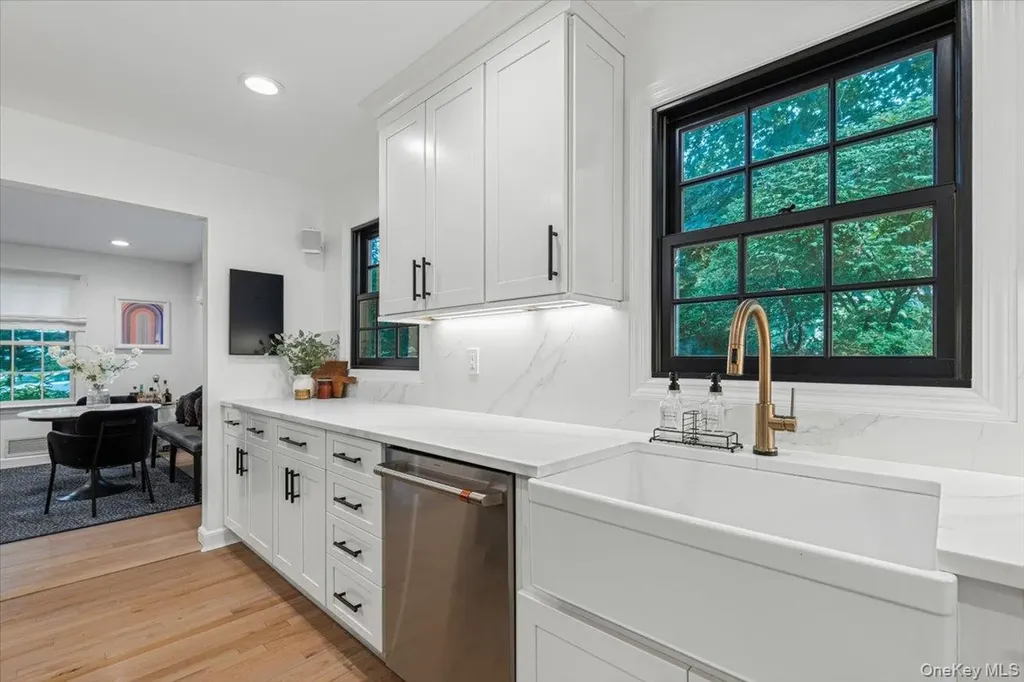 25 Ramapo Trail Harrison NY 10528