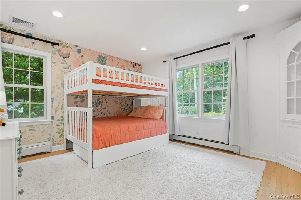 25 Ramapo Trail Harrison NY 10528