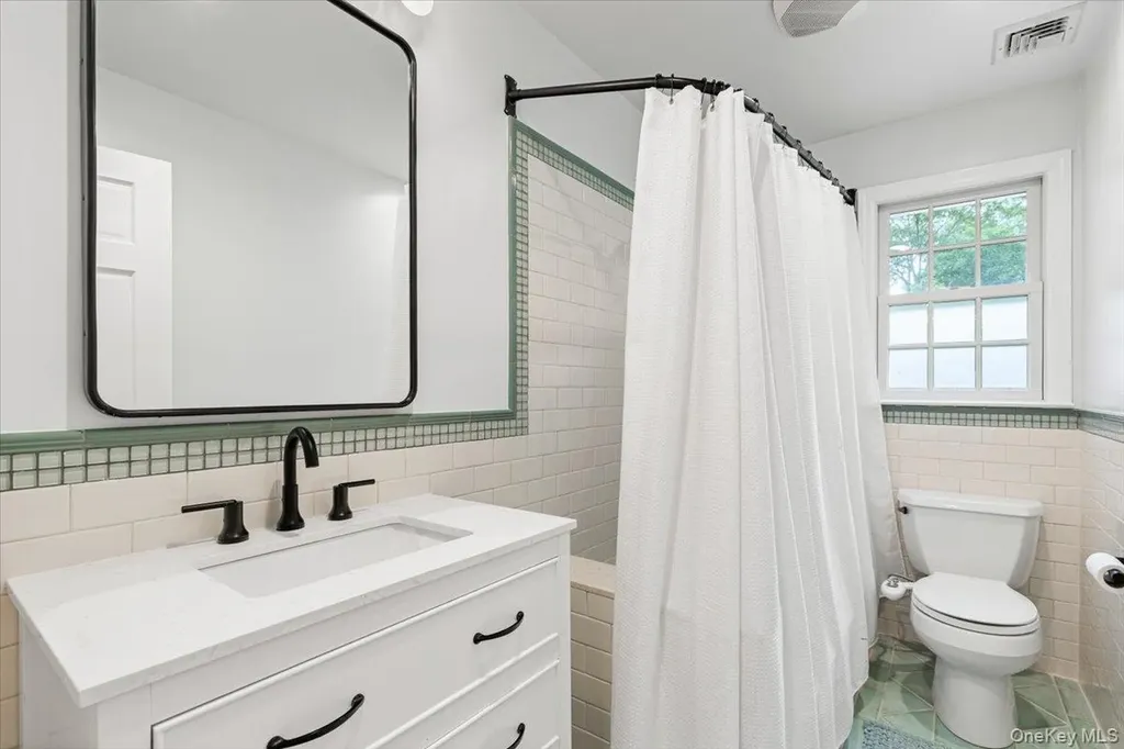 25 Ramapo Trail Harrison NY 10528