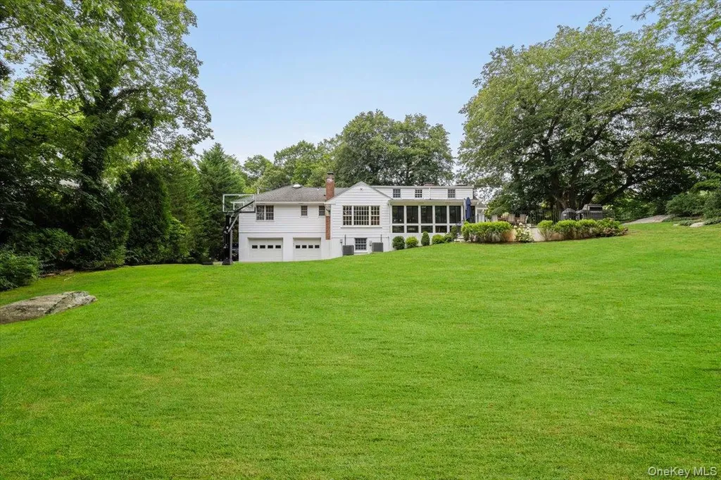 25 Ramapo Trail Harrison NY 10528