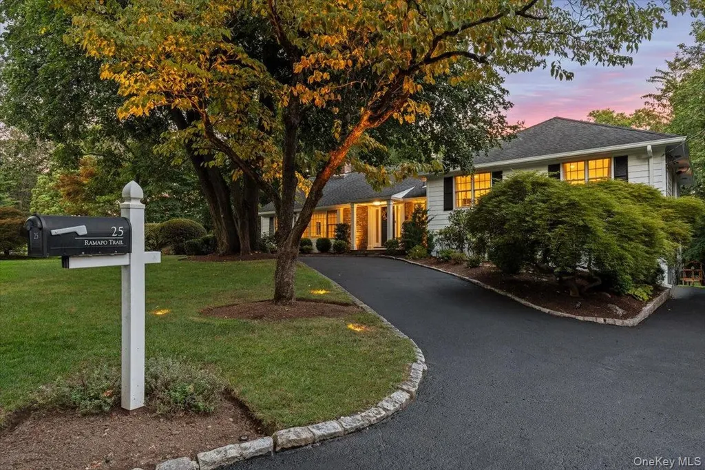 25 Ramapo Trail Harrison NY 10528