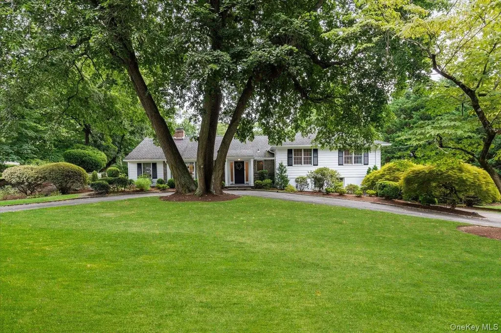 25 Ramapo Trail Harrison NY 10528