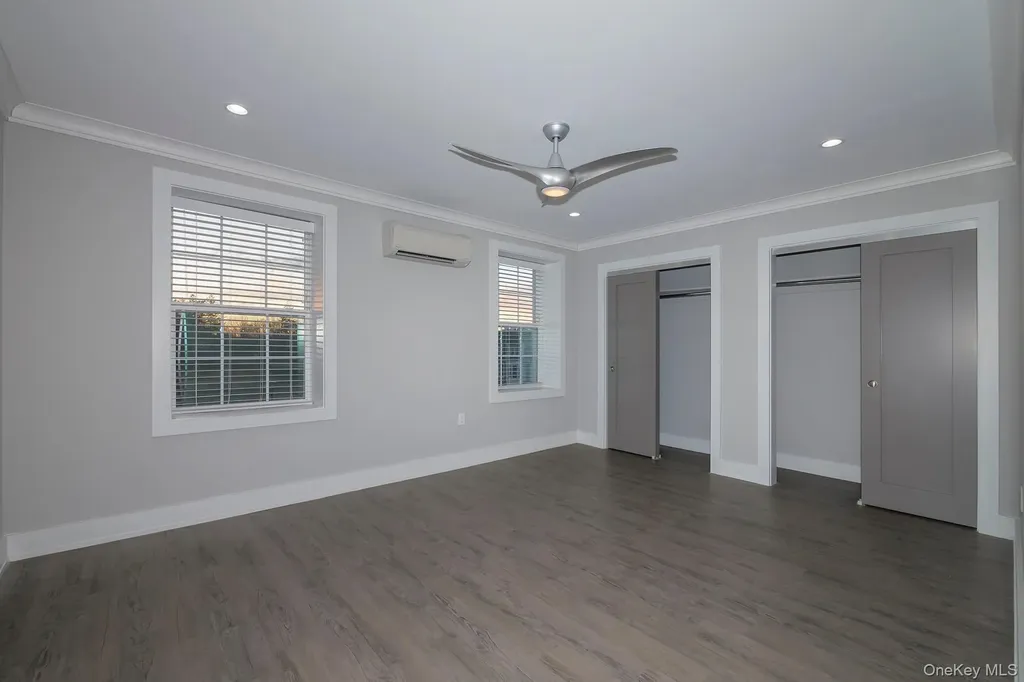 75 Circle Drive Central Islip NY 11722