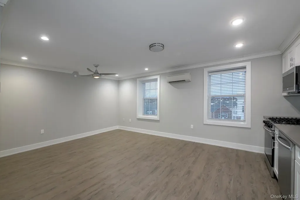 75 Circle Drive Central Islip NY 11722