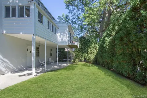 466 California Road Bronxville NY 10708