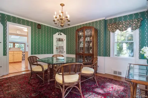 466 California Road Bronxville NY 10708