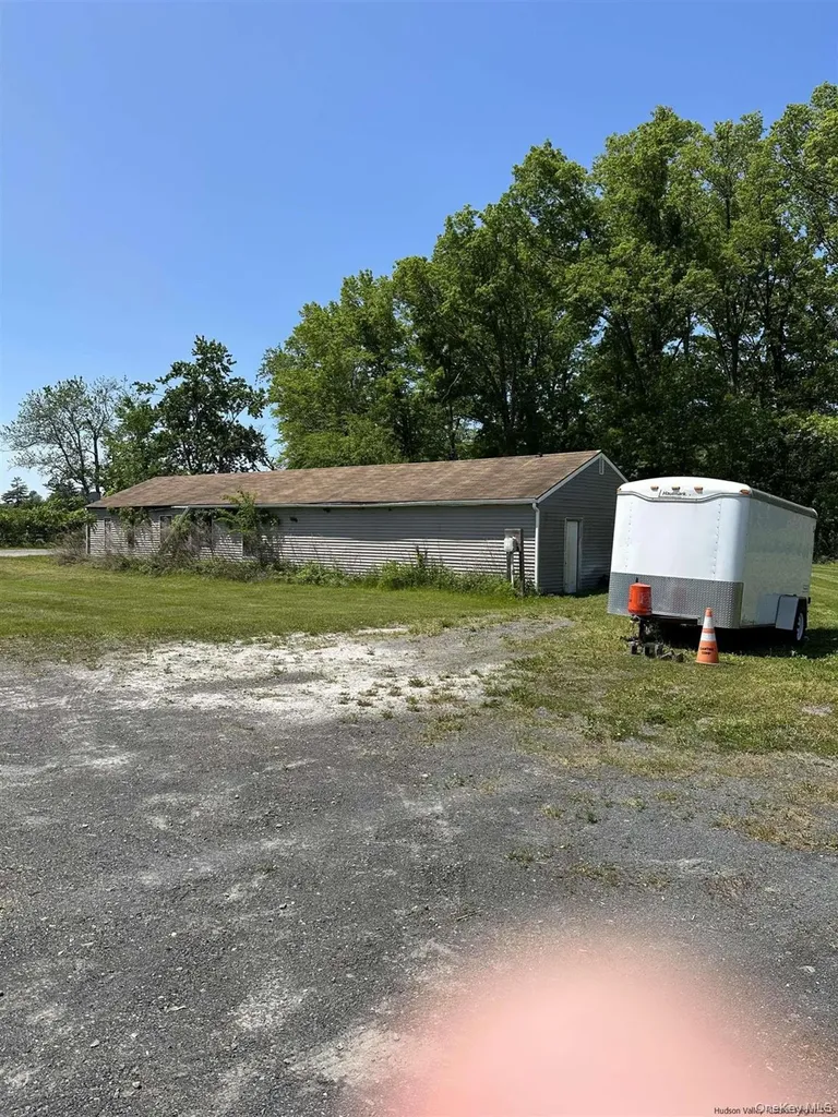 963 Kings Highway Saugerties NY 12477