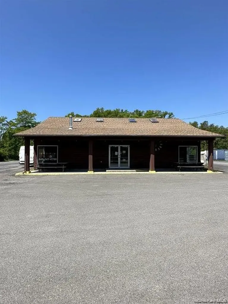 963 Kings Highway Saugerties NY 12477