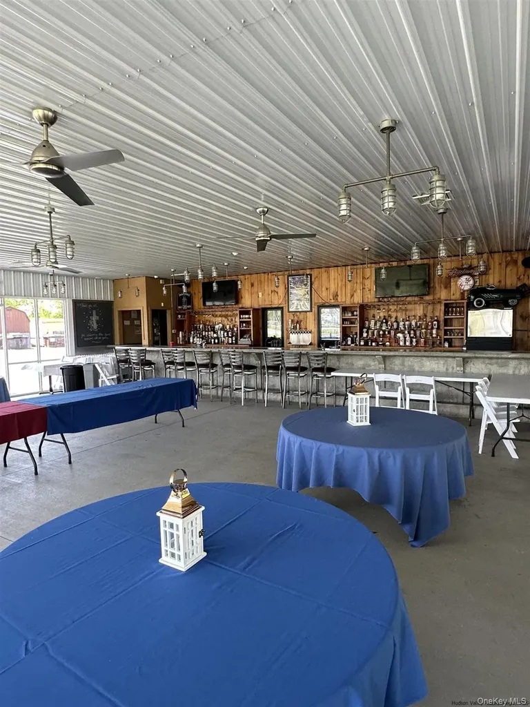 963 Kings Highway Saugerties NY 12477