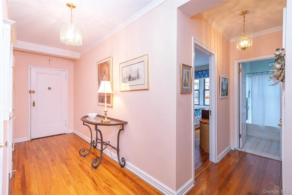 180 Garth Road Scarsdale NY 10583