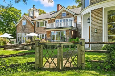 11 Carriage House Road Waccabuc NY 10597