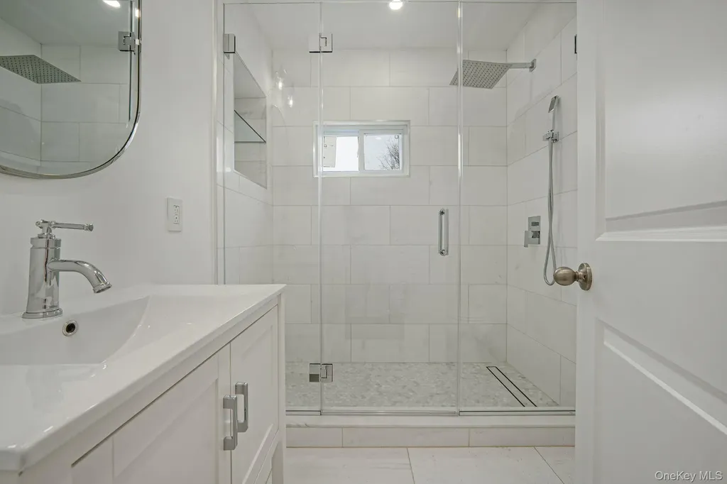 255 Moore Avenue Freeport NY 11520