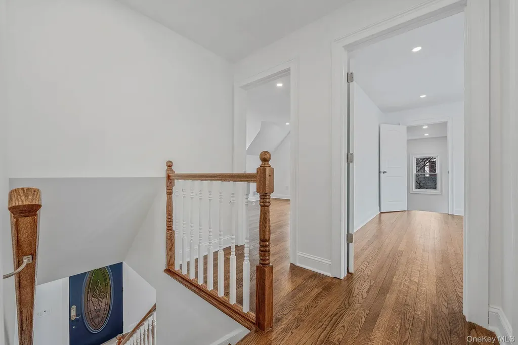 255 Moore Avenue Freeport NY 11520