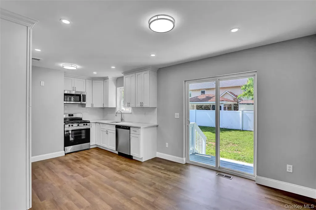 125 Smith Street Central Islip NY 11722