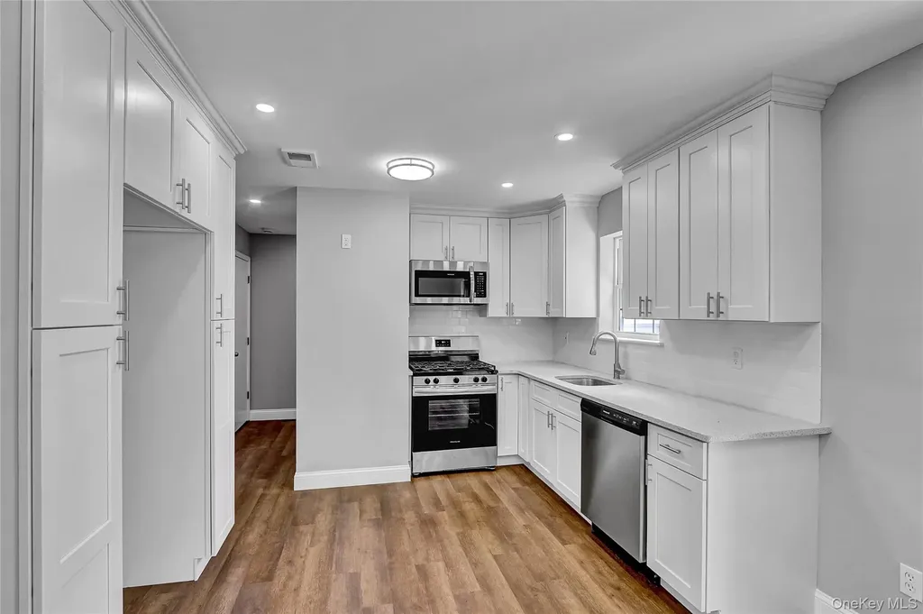 125 Smith Street Central Islip NY 11722