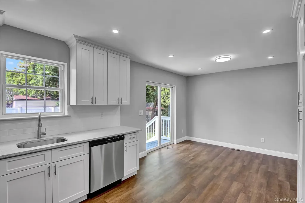 125 Smith Street Central Islip NY 11722