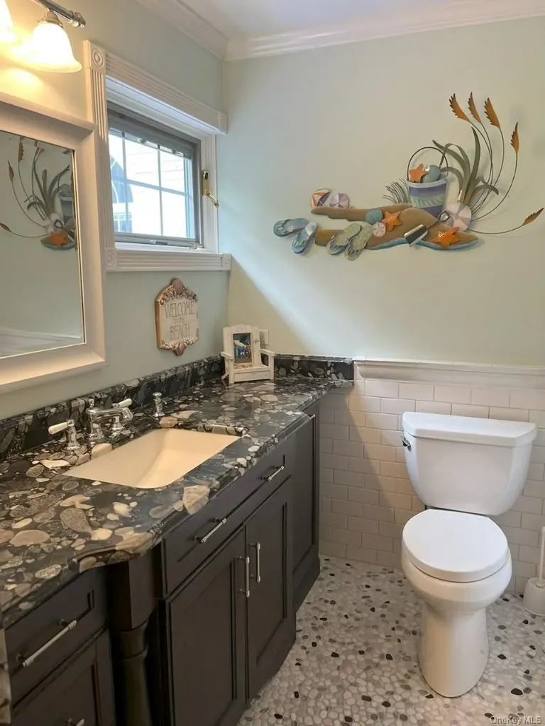 48 River Heights Drive Smithtown NY 11787