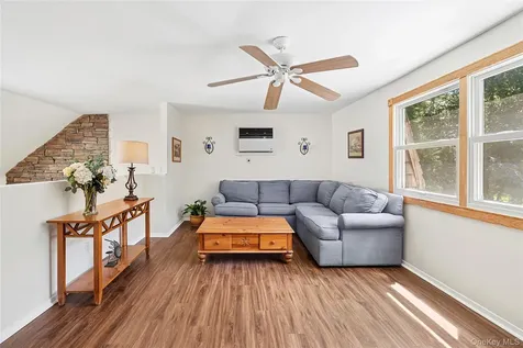 117 Trout Brook Lane Aquebogue NY 11931