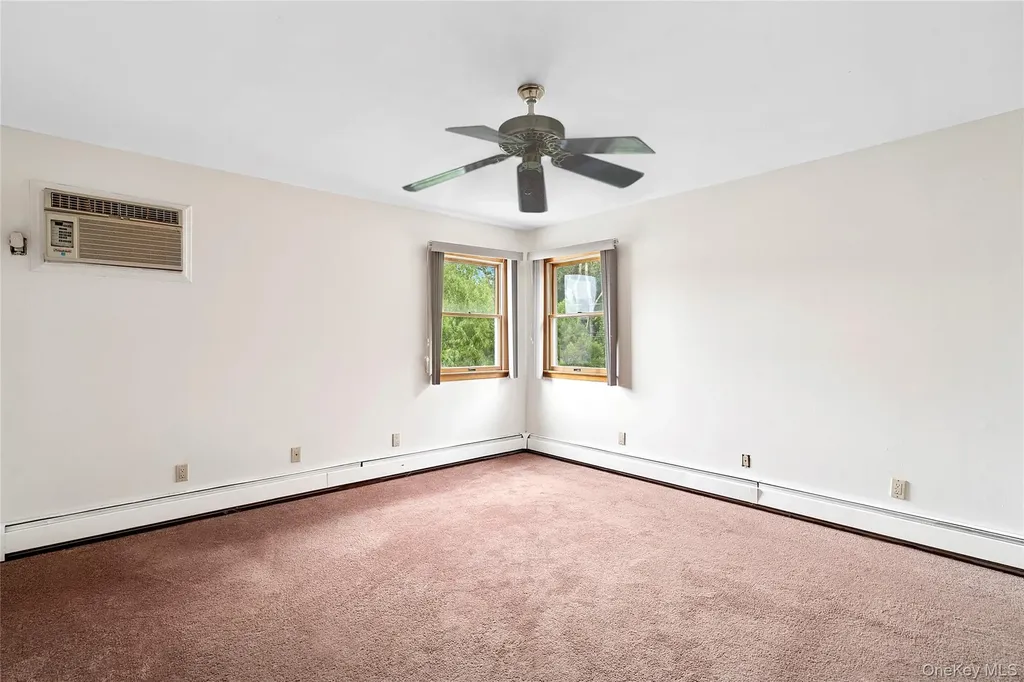 79 Elizabeth Drive Bethpage NY 11714