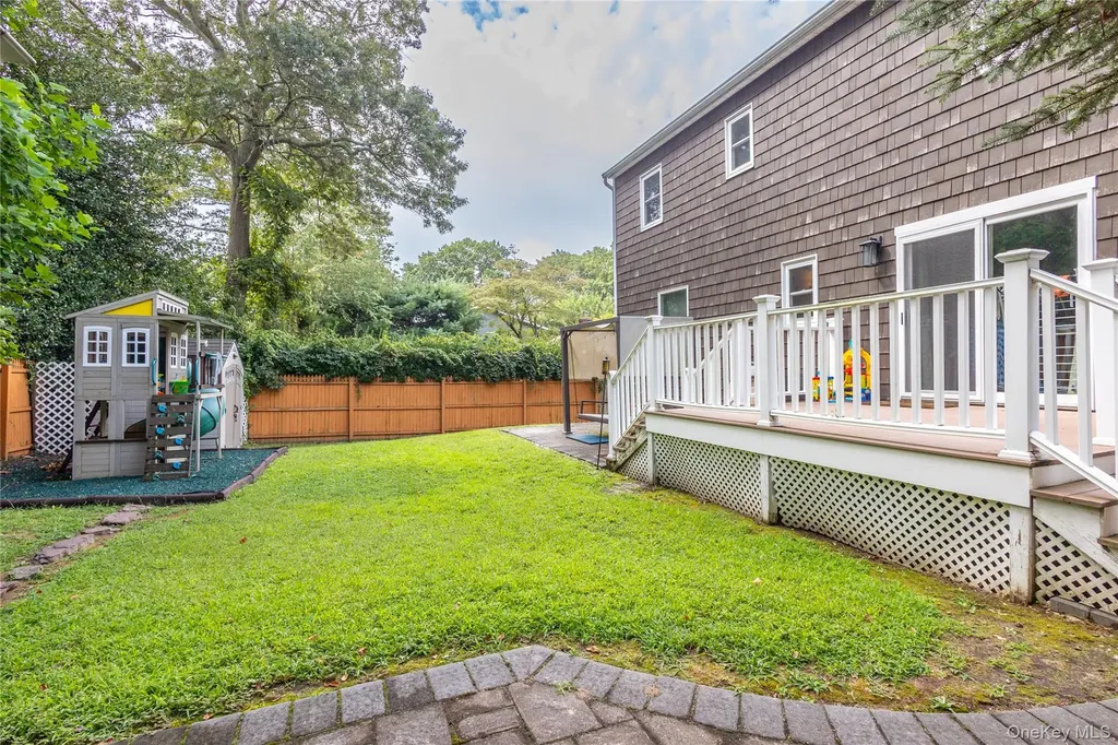73 Mitchell Drive Sound Beach NY 11789