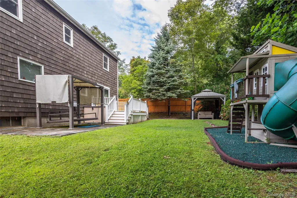 73 Mitchell Drive Sound Beach NY 11789