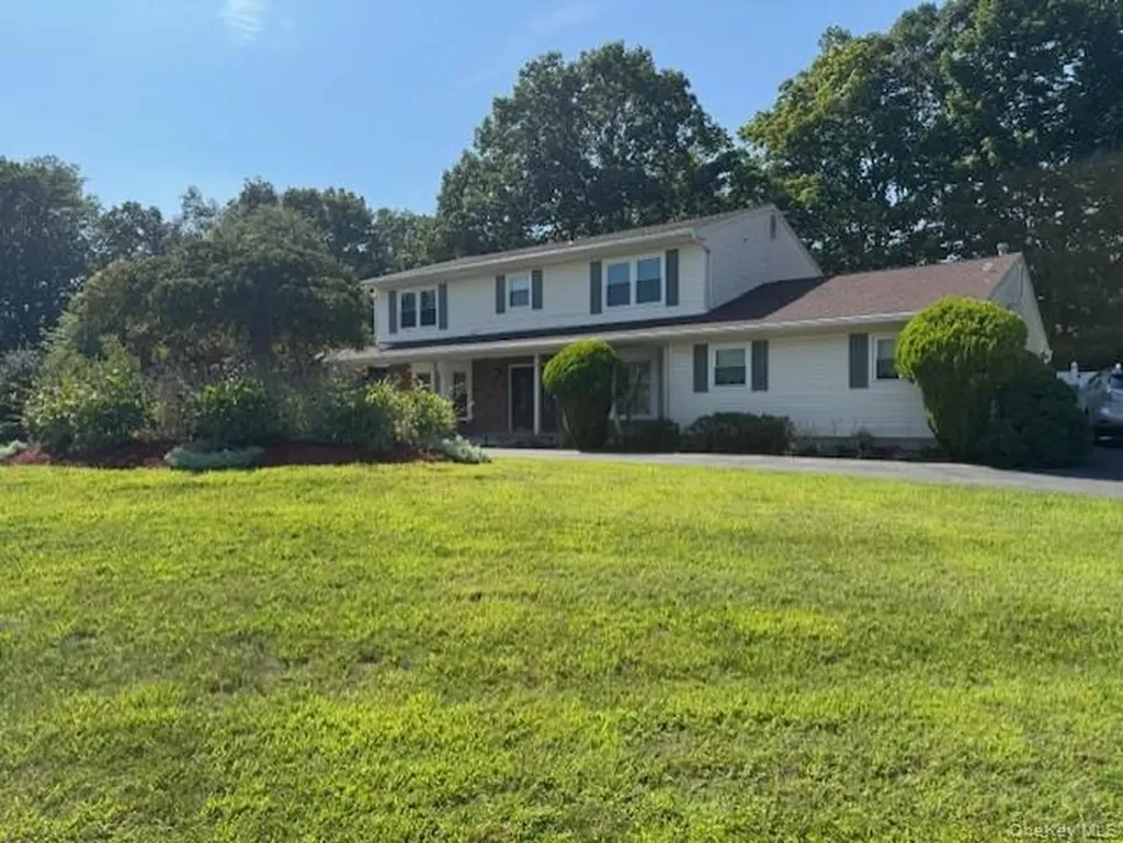 4 Tory Circle Tappan NY 10983